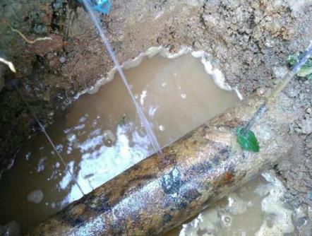 个旧楼顶漏水维修公司分享下漏水检测的原理